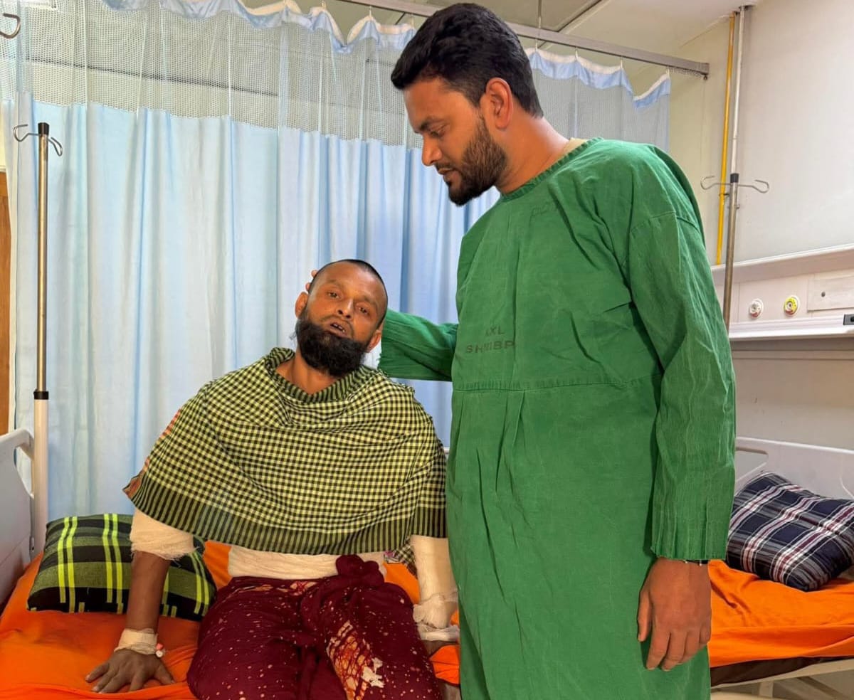 কন্টেন্ট নির্মাতা আল আমিনের পাশে দাঁড়ালেন সিলেটের মানবতার ফেরিওয়ালা জাফর ইকবাল